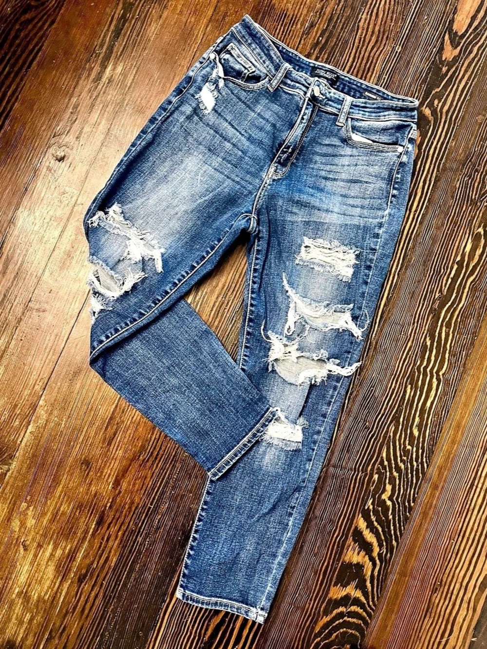 Judy Blue Mid-Rise Distressed Boyfriend Jeans Blue Waist 29